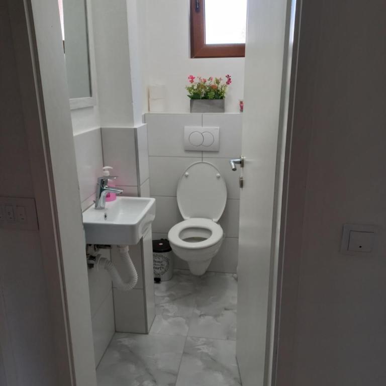 BB Sima - Kuća sa 4 Spavaće Sobe - 3
