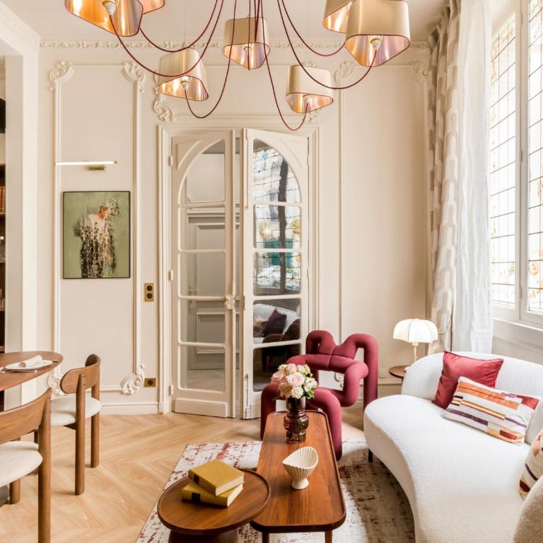 Merveil - Signature Suite-Champs Elysees- Marignan - Two-Bedroom Apartment - 1