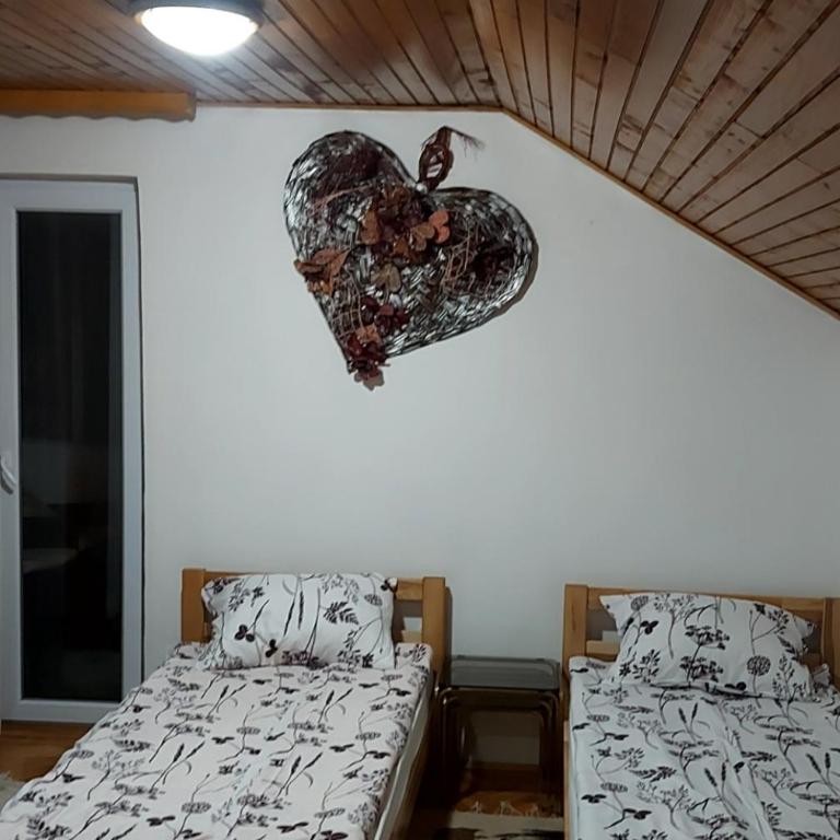 3-Bedroom Residence - Prime Location with City View and Parking - Apartman sa 3 Spavaće Sobe - 3