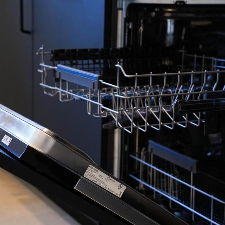 Superbe maison au calme avec stationnement gratuit - Villa de 3 dormitorios - 27