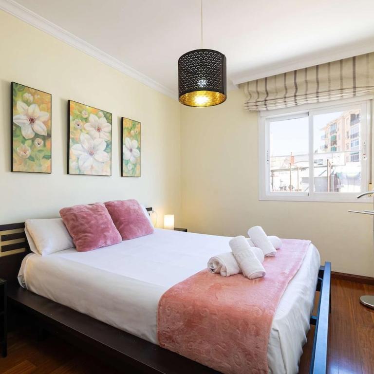 Spacious 3-Bedroom Apartment in Málaga - Apartamento de 3 dormitorios - 2