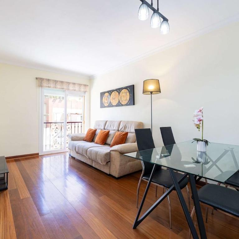 Spacious 3-Bedroom Apartment in Málaga - Apartamento de 3 dormitorios - 9