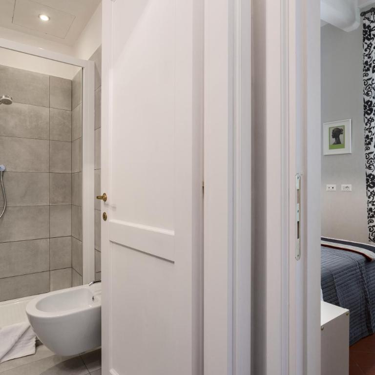 Rome as you feel - Grotta Pinta apartments - Appartamento con 2 Camere da Letto int. 6 - 1