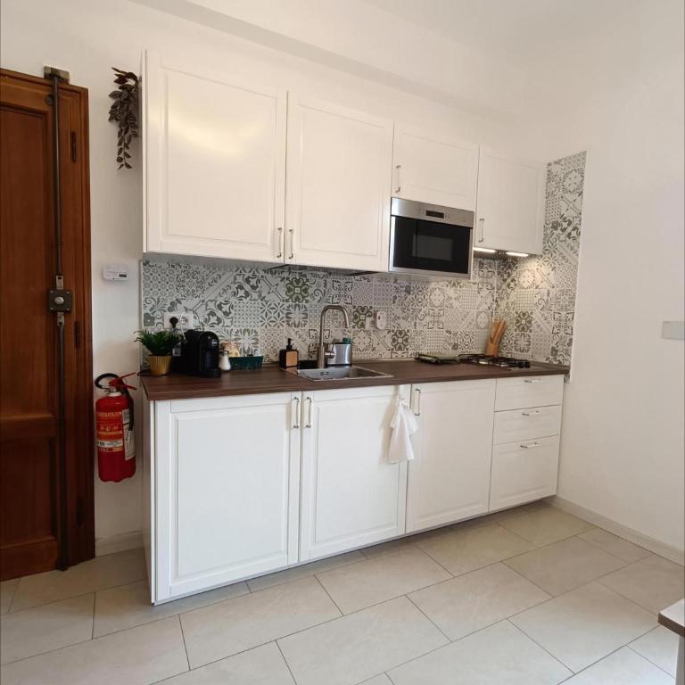 Bibi's House - Appartamento con 1 Camera da Letto - 8