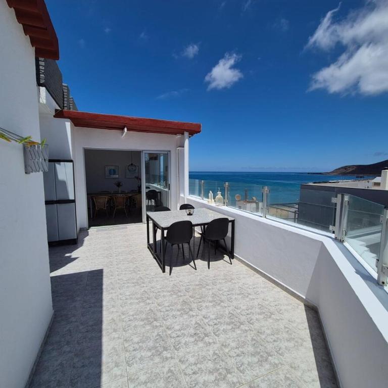 Canteras Ocean Terrace - Atico con terraza y vistas a las Canteras - Apartamento de 1 dormitorio - 3