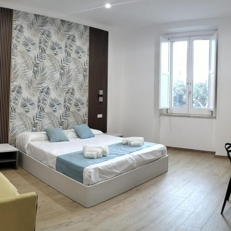 Turrignì Central Rooms - Triple Room with Garden View - 1