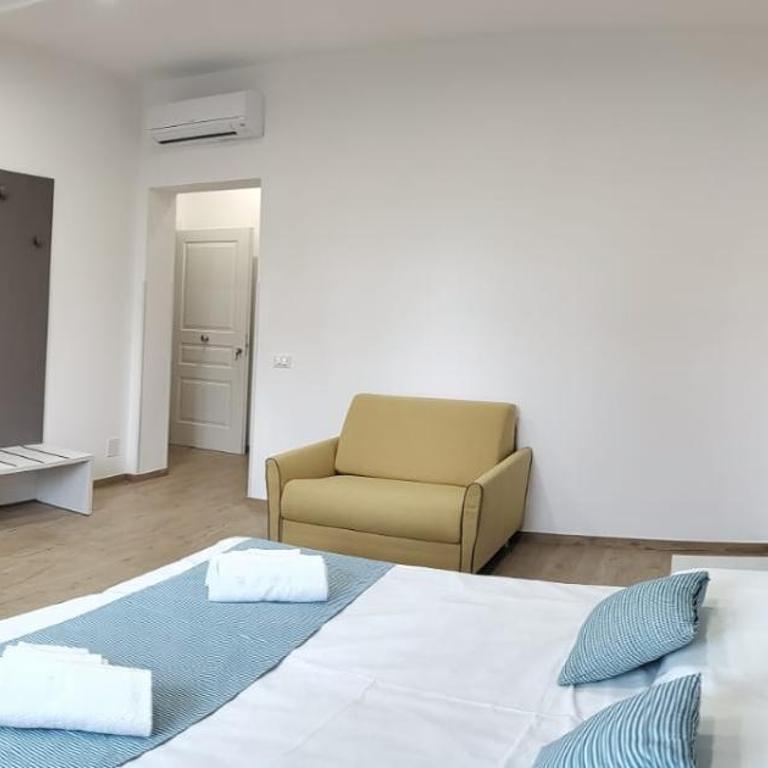 Turrignì Central Rooms - Triple Room with Garden View - 3