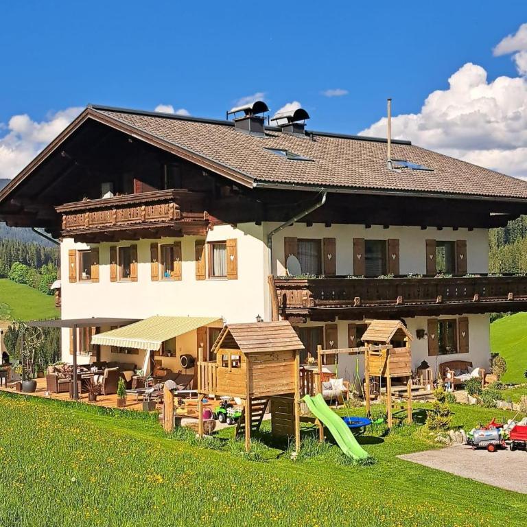 Luxus-Apartment-Vorderreit Gut - Apartment mit 2 Schlafzimmern und Dusche - 1