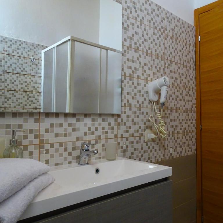 B&B Villa Matari - Camera Quadrupla - 7