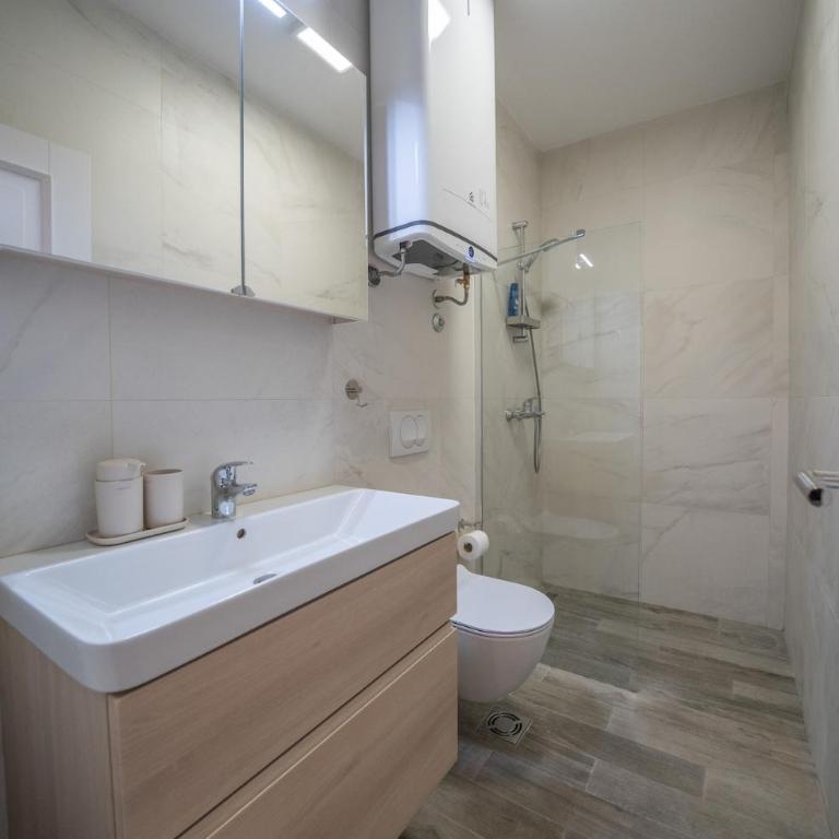 Martin di Cattaro-Cosy Retreat Steps from Old Town - Apartman sa 1 Spavaćom Sobom - 9