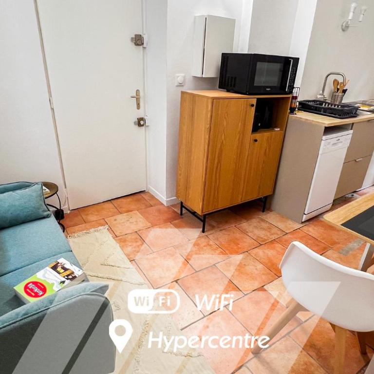 Hypercenter - Wifi - Near Place des Corps Saints - One-Bedroom Apartment - 1
