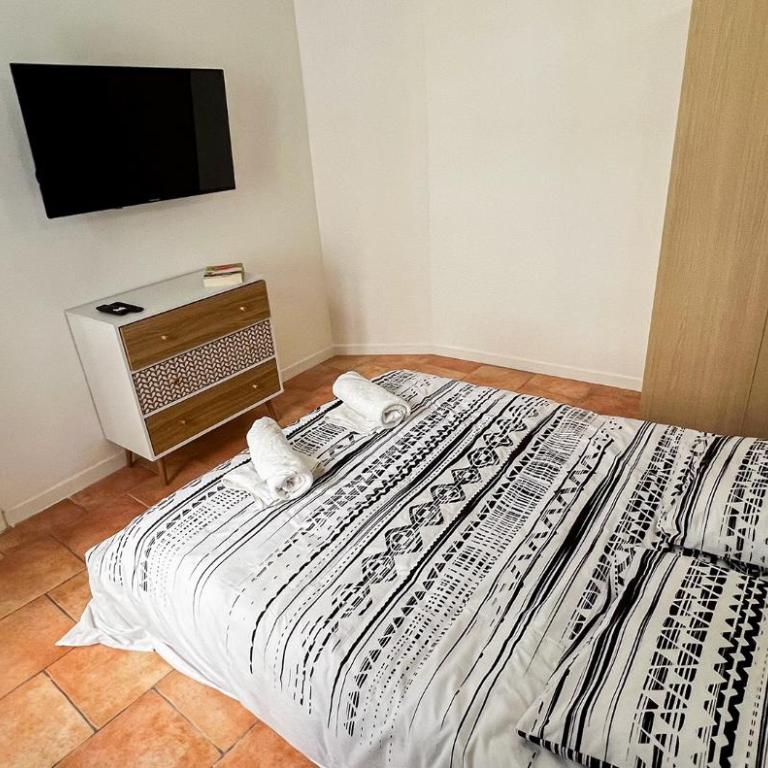 Hypercenter - Wifi - Near Place des Corps Saints - One-Bedroom Apartment - 14