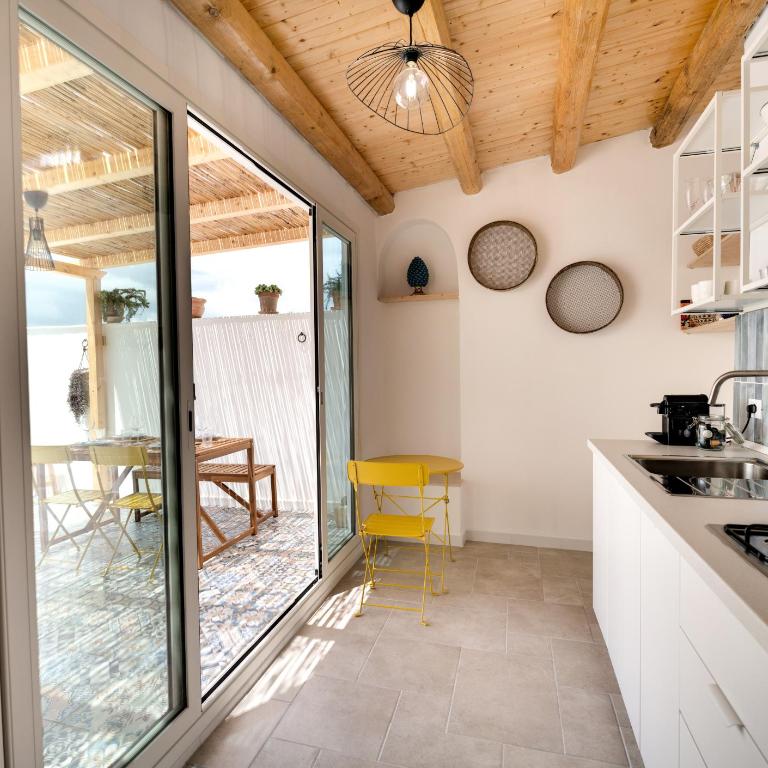 Vico Larzio 6 "Terrazza sul Vico" - Casa con 1 Camera da Letto - 6