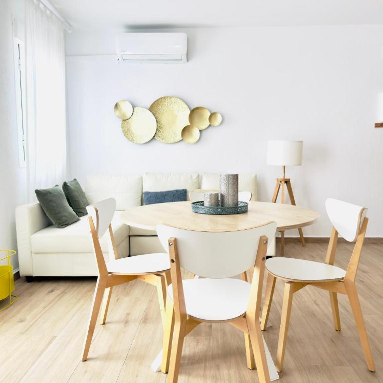 Alojamiento Erytheia, tranquilo, a 150 metros de la playa y pleno casco histórico - Apartamento de 2 dormitorios - 1
