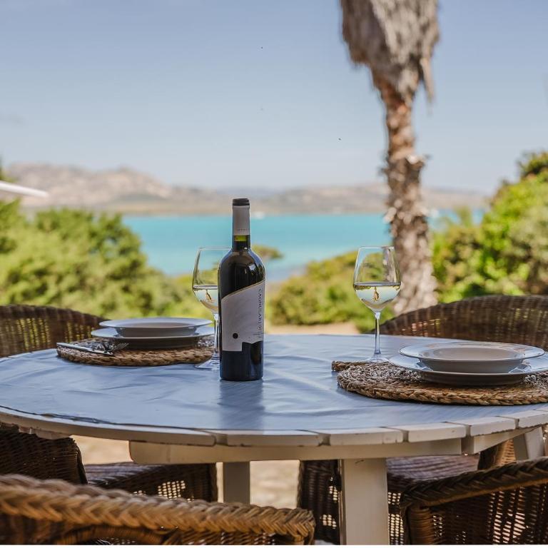 Villa Iole, con accesso alla spiaggia - Hosty Sardegna - Villa - 5