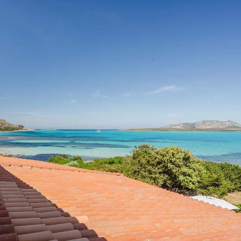 Villa Iole, con accesso alla spiaggia - Hosty Sardegna - Villa - 33