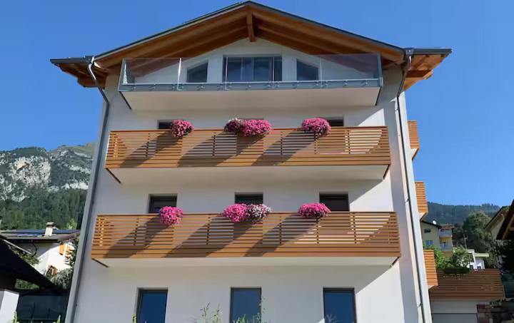 Mountain Lodge - Appartamento con 2 Camere da Letto e Vista Giardino - 5