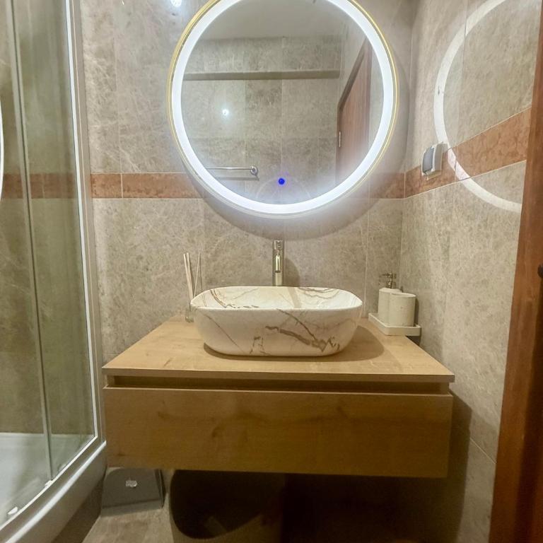 Skver Studio Apartments - Standard Studio - 6