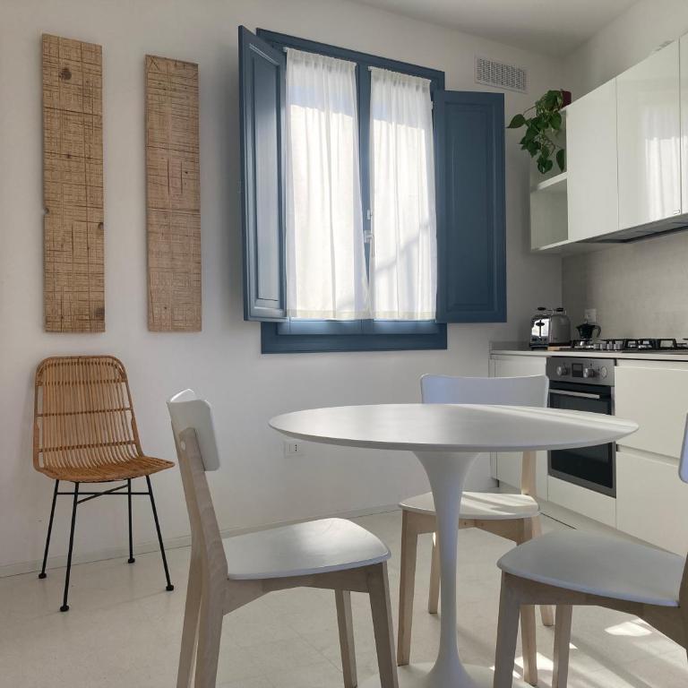 Zenia B - Two-Bedroom Apartment with free parking - 6