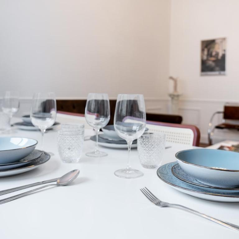 - DUOMO -Luxury Design Apartment - Appartamento con 2 Camere da Letto - 10