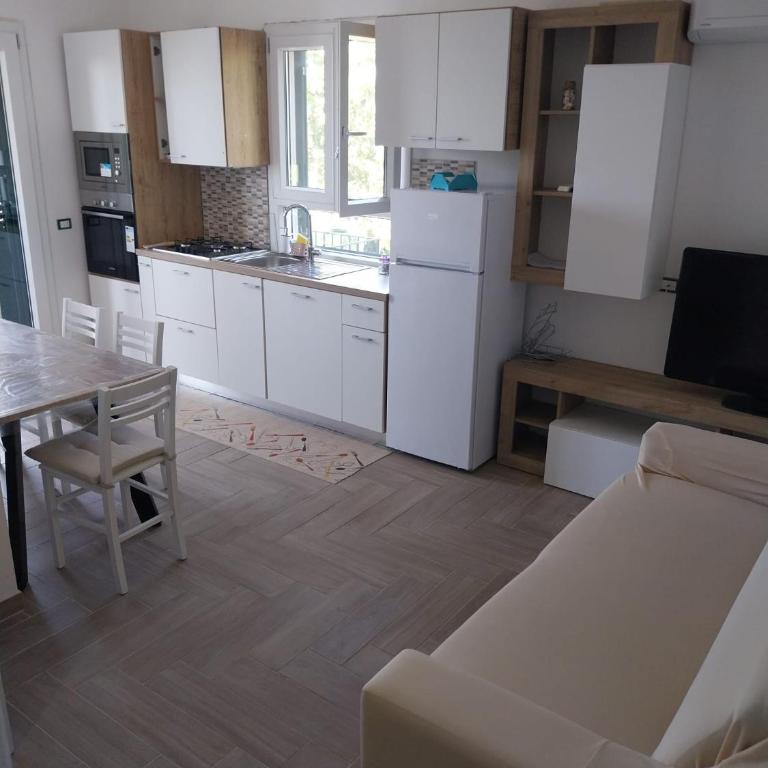 Villa Arianna Tropea - Two-Bedroom House - 8