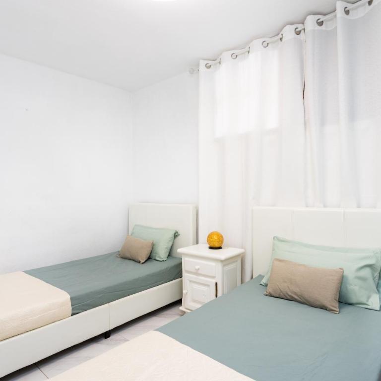 3 apartments 50m from the Las Americas Promenade with heated pool - Apartamento Deluxe de 2 dormitorios - 5