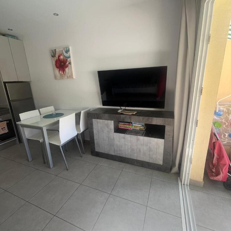 Lovely sunny apartment -Emanuela Mareverde - Apartamento de 1 dormitorio - 11