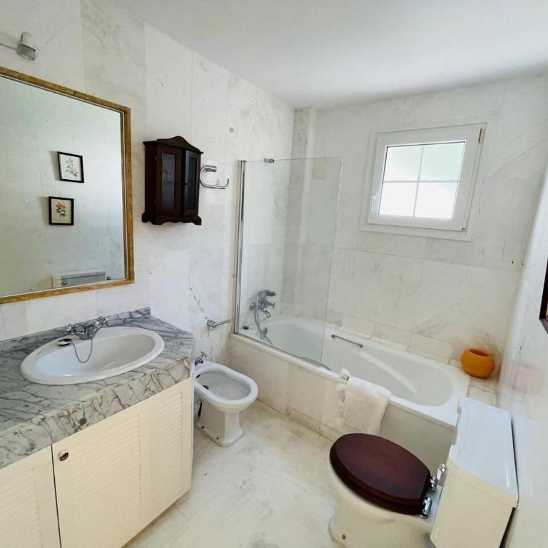Apart Milla de Oro Marbella - Three-Bedroom Apartment - 13