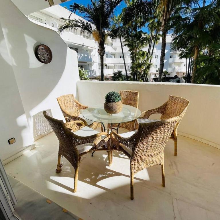 Apart Milla de Oro Marbella - Three-Bedroom Apartment - 20