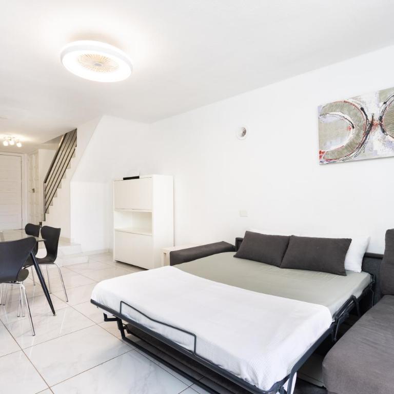 3 apartments 50m from the Las Americas Promenade with heated pool - Apartamento Deluxe de 2 dormitorios - 22