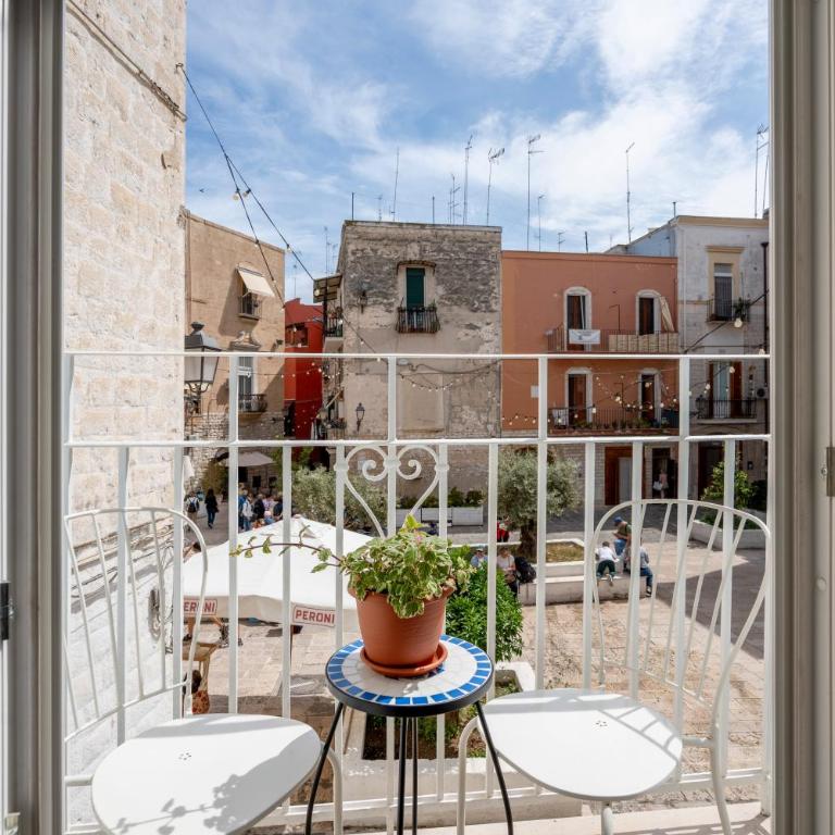 Old Town Vibe - Camera Queen con Balcone - 3
