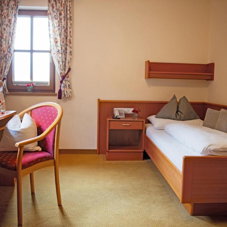 Eggerwirt Kitzbühel, Hotel & Restaurant - Einzelzimmer mit Dusche - 4