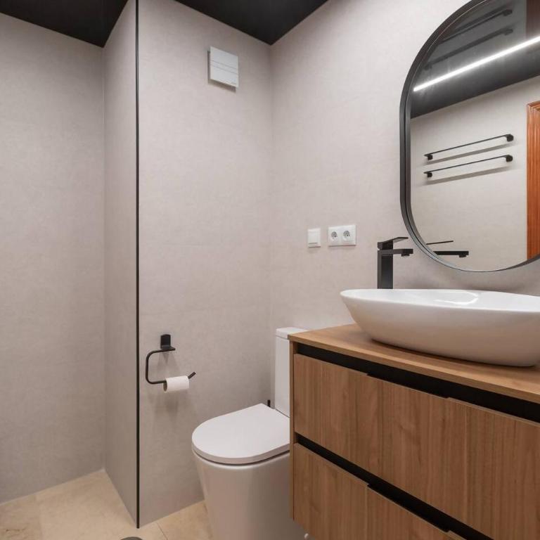 Marbella Centro con parking - Two-Bedroom Apartment with Pool View - 4