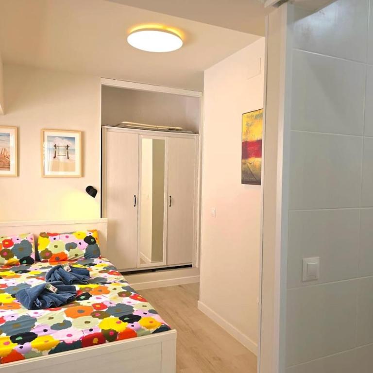 Begona White Pearl City Center Studio Nogalera by NAMASTE ELITE - Apartamento de 1 dormitorio - 4