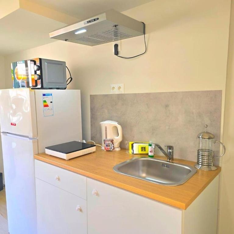 Begona White Pearl City Center Studio Nogalera by NAMASTE ELITE - Apartamento de 1 dormitorio - 17