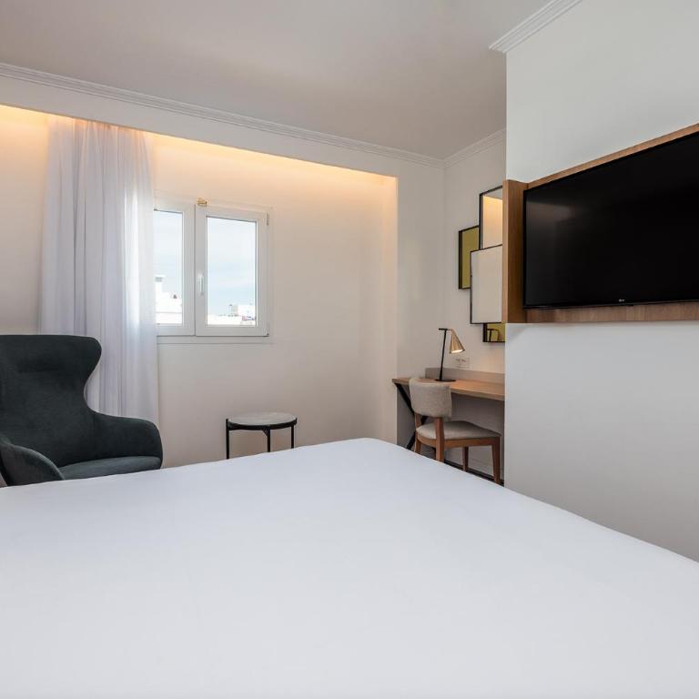 Senator Cádiz - Habitación Familiar (2 adultos y 2 niños) - 7