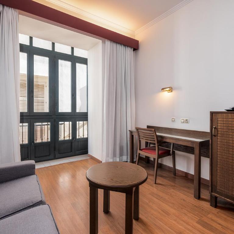Senator Cádiz - Habitación Doble Superior (2 adultos + 2 niños) - 5