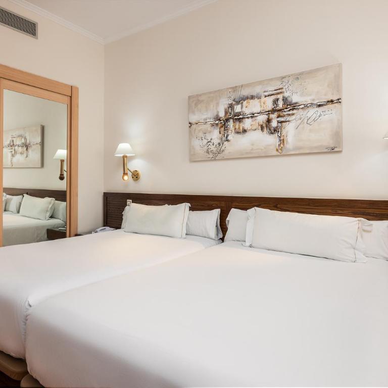 Senator Cádiz - Habitación Doble Superior (2 adultos + 2 niños) - 6