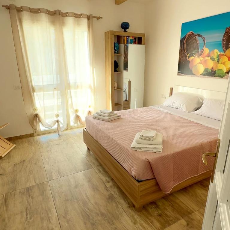 My Life - One-Bedroom Apartment - 1