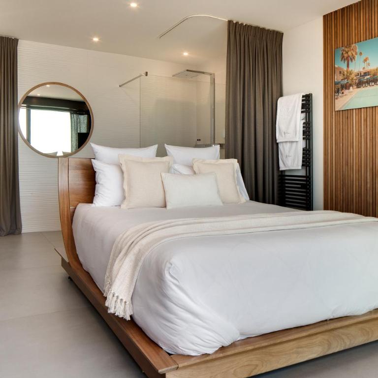 Villa Miramar Frontignan - Chambre Lit King-Size - Vue sur Mer - 11