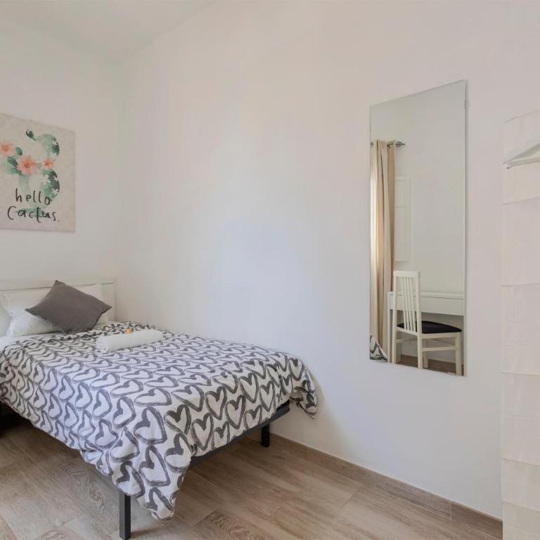 TENERIFE URBAN ROOMS - Habitación Individual Estándar con baño compartido - 8