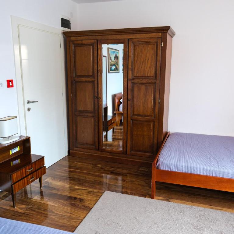 Qumi Apartments - Porodična Soba - 10