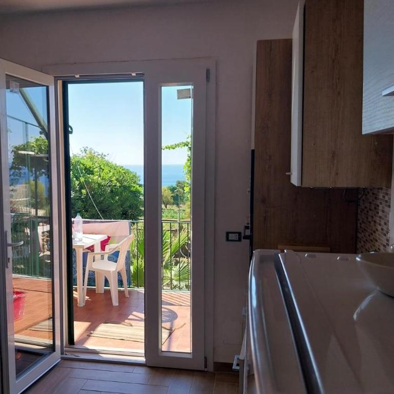 Villa Arianna Tropea - Two-Bedroom House - 9