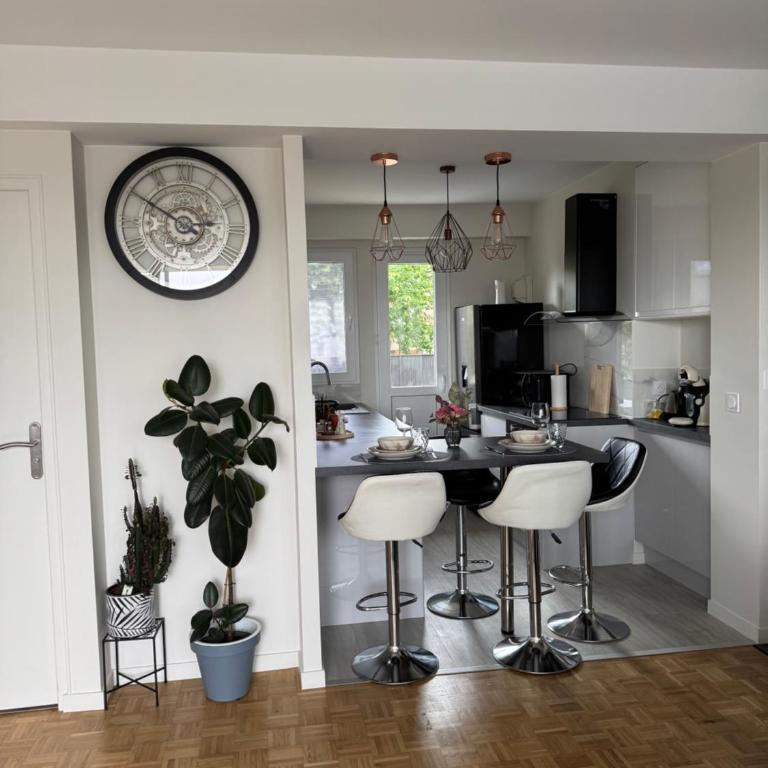 Appartement chaleureux et spacieux T3 - Apartamento de 2 dormitorios - 7