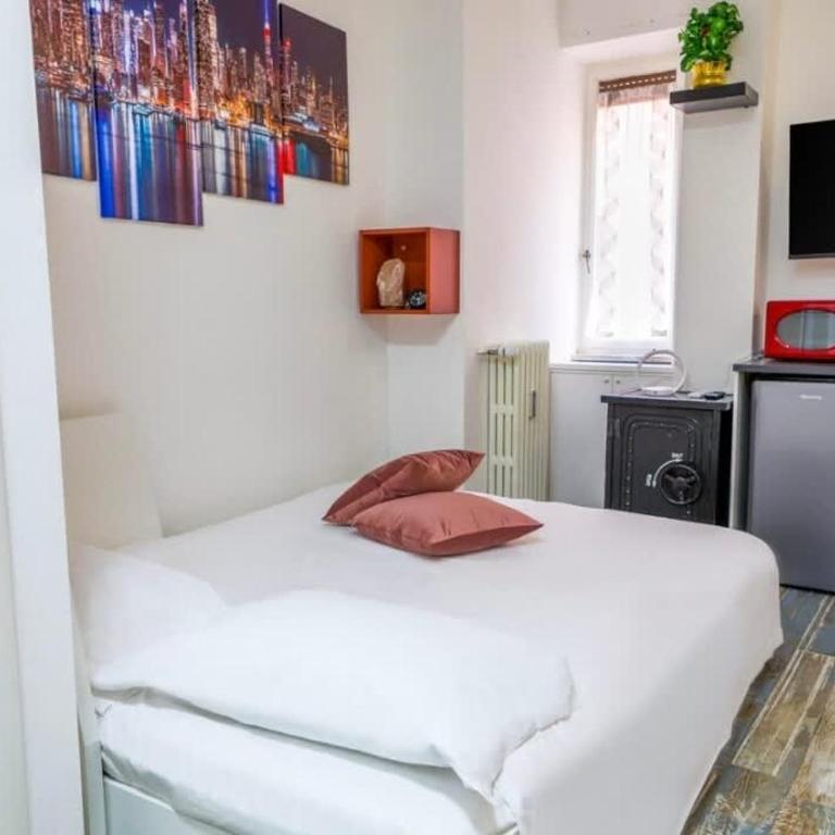 The Nomad's Nest - near Central Station - One-Bedroom Apartment - 9