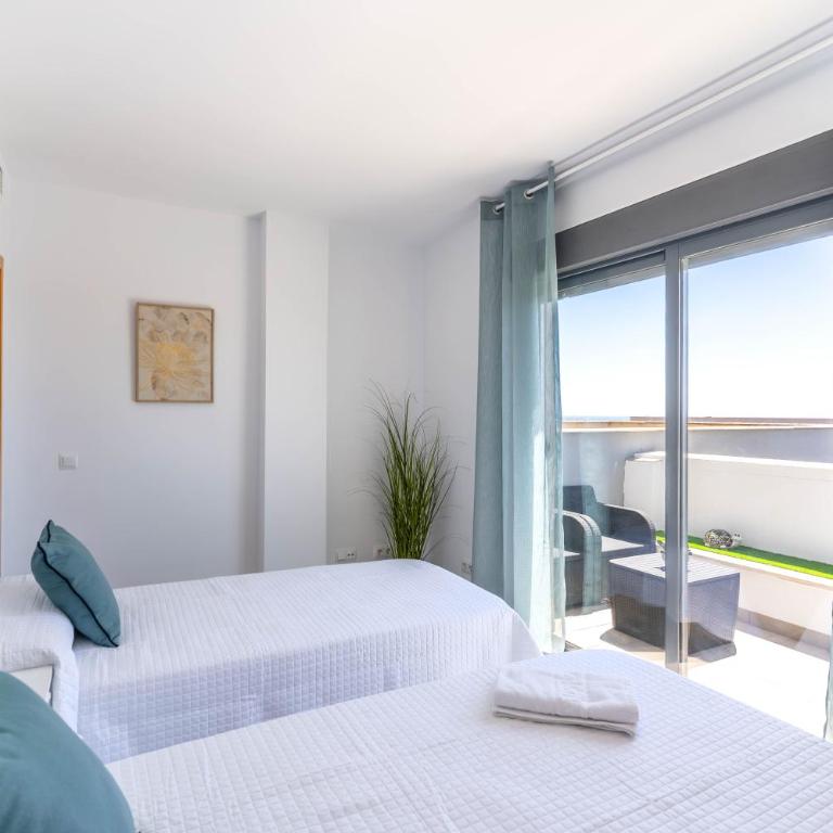 Apartamento Mirador Playa Serena V R&R - Three-Bedroom Apartment - 13