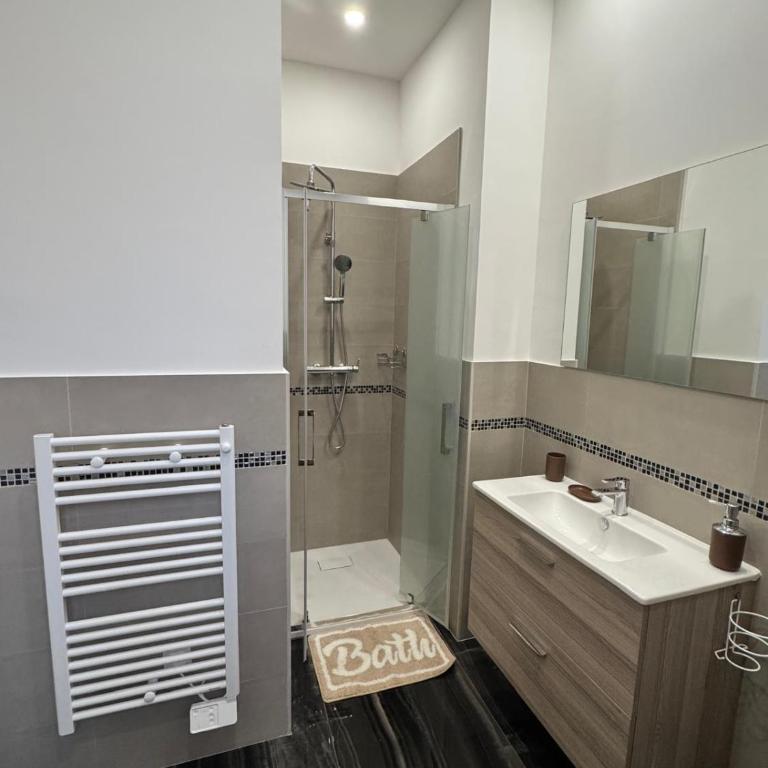 Il tulipano - Camera Singola Standard con Bagno in Comune - 2