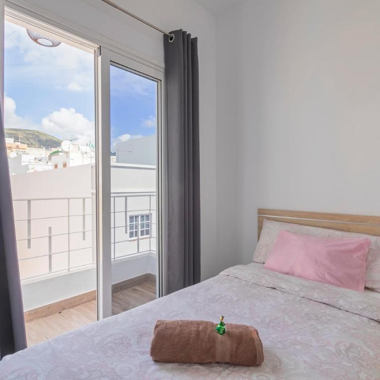 TENERIFE URBAN ROOMS - Habitación Doble con baño compartido - 4
