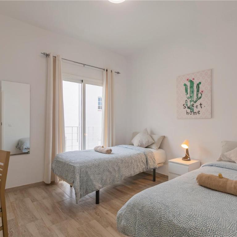 TENERIFE URBAN ROOMS - Habitación Doble con baño compartido - 7