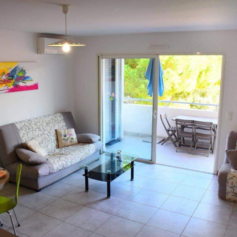 Orangeraie - Appartement avec parking privé et terrasse à deux pas du centre, du port et de la plage de Calvi - One-Bedroom Apartment - 1